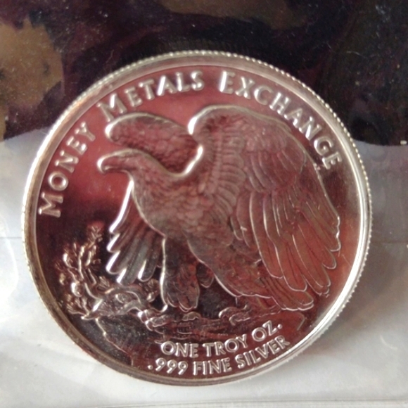 .9999 fine Silver Round 1 oz - Picture 3 of 4